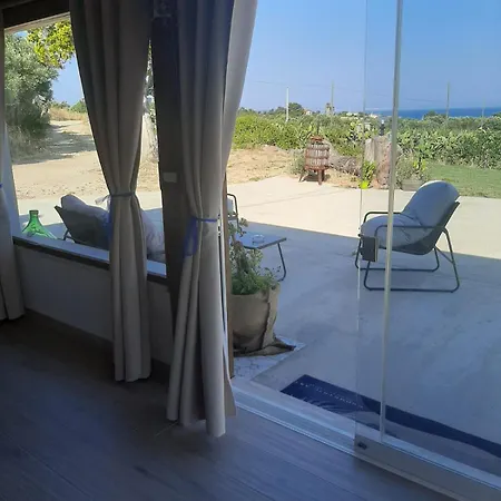 Elisa Di Tres Montes, Vista Mare E Tramonti