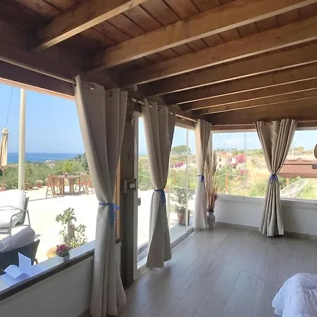 Elisa Di Tres Montes, Vista Mare E Tramonti ヴィラ *