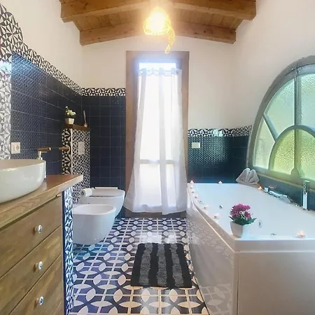 Elisa Di Tres Montes, Vista Mare E Tramonti * Marina di Sorso