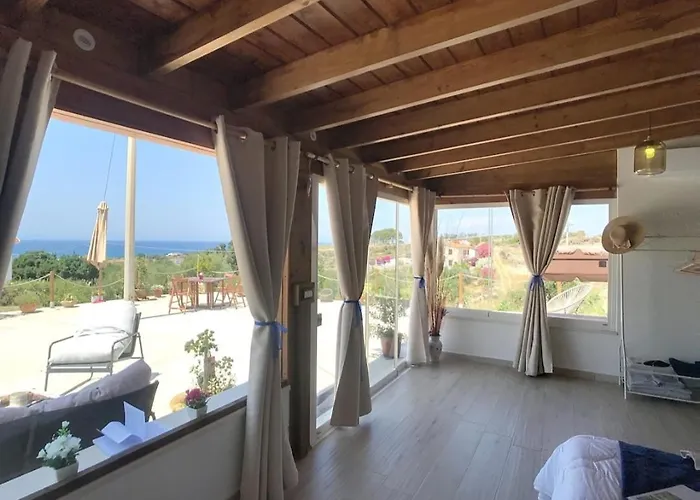 Elisa Di Tres Montes, Vista Mare E Tramonti Villa *